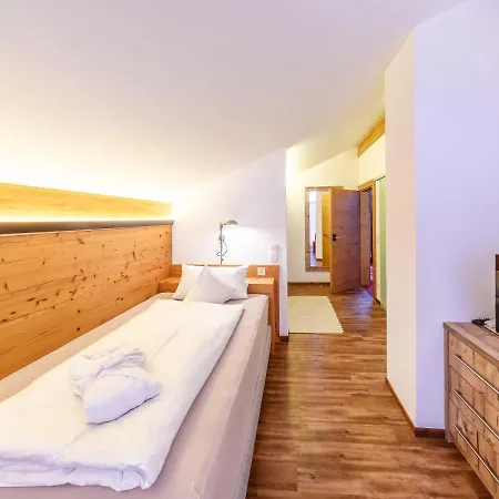 Steinhausers Hochbuhl Hotel 3*